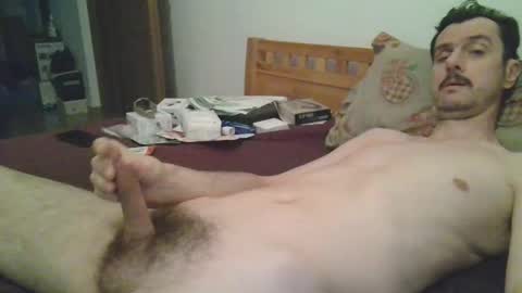 Snapshot of slim38 chatting on December 14, 2025, 6:41 am Alin online show from December 14, 2025, 6:41 am