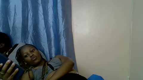 Alicia online show from November 18, 2025, 11:58 am