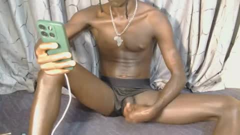 Snapshot of slim_bitos chatting on January 9, 2026, 6:10 pm slim_bitos online show from January 9, 2026, 6:10 pm