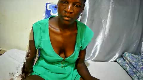 Snapshot of slim_cate chatting on December 5, 2025, 9:29 am slim_cate online show from December 5, 2025, 9:29 am