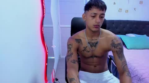 Snapshot of slim_master12 chatting on December 10, 2024, 5:55 pm slim_master12 online show from December 10, 2024, 5:55 pm