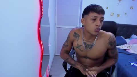 Snapshot of slim_master12 chatting on December 12, 2024, 10:13 am slim_master12 online show from December 12, 2024, 10:13 am