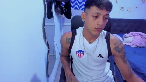 Snapshot of slim_master12 chatting on December 31, 2024, 5:55 am slim_master12 online show from December 31, 2024, 5:55 am