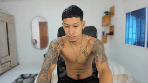 Snapshot of slim_master12 chatting on September 10, 2025, 11:43 am slim_master12 online show from September 10, 2025, 11:43 am