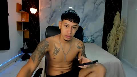Snapshot of slim_master12 chatting on April 19, 2026, 1:16 am slim_master12 online show from April 19, 2026, 1:16 am