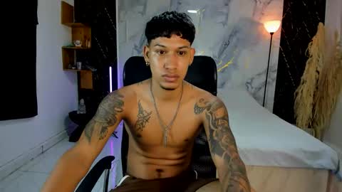 Snapshot of slim_master12 chatting on May 18, 2026, 3:24 am slim_master12 online show from May 18, 2026, 3:24 am