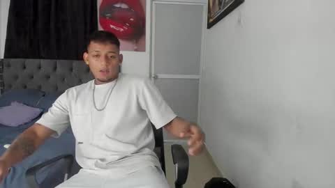 Snapshot of slim_master12 chatting on May 30, 2026, 11:46 pm slim_master12 online show from May 30, 2026, 11:46 pm