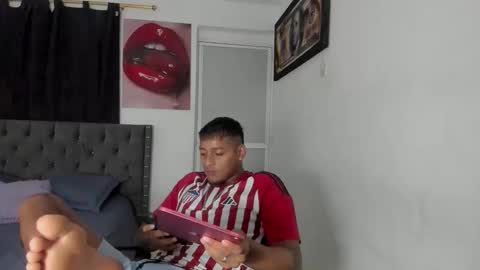 Snapshot of slim_master12 chatting on June 2, 2026, 11:51 pm slim_master12 online show from June 2, 2026, 11:51 pm