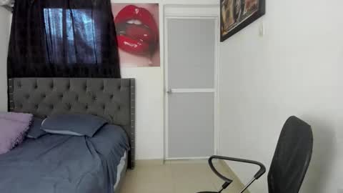 Snapshot of slim_master12 chatting on June 9, 2026, 6:08 pm slim_master12 online show from June 9, 2026, 6:08 pm