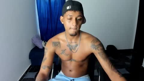 Snapshot of slim_master12 chatting on July 9, 2026, 9:19 pm slim_master12 online show from July 9, 2026, 9:19 pm