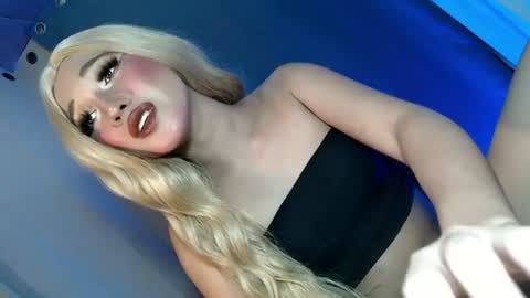 Snapshot of slim_nathalia chatting on July 2, 2026, 3:07 pm slim_nathalia online show from July 2, 2026, 3:07 pm
