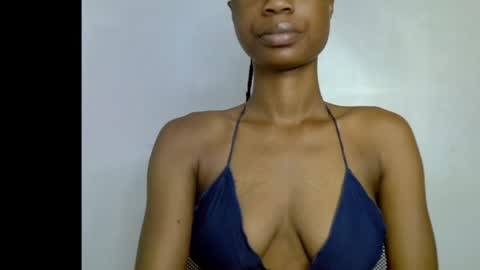 Snapshot of slim_petitqueen chatting on April 16, 2026, 8:04 am Alice online show from April 16, 2026, 8:04 am