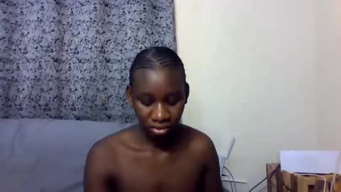 Snapshot of slimandthick1 chatting on February 9, 2026, 1:04 pm slimandthick1 online show from February 9, 2026, 1:04 pm