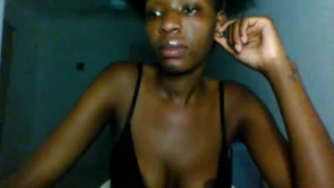 Snapshot of slimandthick1 chatting on April 26, 2026, 7:44 pm slimandthick1 online show from April 26, 2026, 7:44 pm