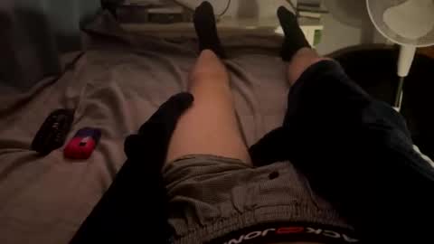 slimboy6900 online show from February 13, 2026, 1:12 am