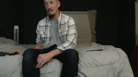 slimjp online show from November 18, 2025, 1:33 am