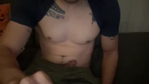 Snapshot of slimmajority4991 chatting on October 28, 2025, 4:27 am slimmajority4991 online show from October 28, 2025, 4:27 am