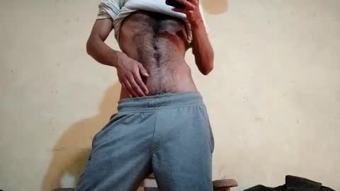 Snapshot of slimshaddyxx chatting on December 23, 2024, 8:55 am Prince online show from December 23, 2024, 8:55 am