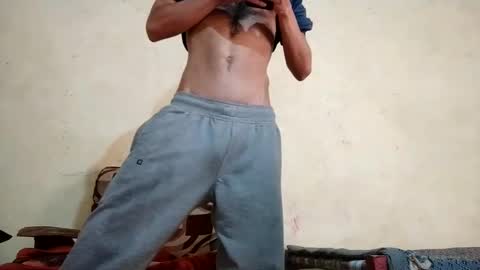 Snapshot of slimshaddyxx chatting on December 31, 2024, 5:44 am Prince online show from December 31, 2024, 5:44 am