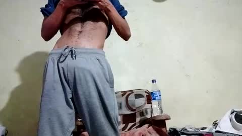 Snapshot of slimshaddyxx chatting on February 8, 2025, 8:10 pm Prince online show from February 8, 2025, 8:10 pm