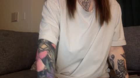 Snapshot of slimthiccpawg chatting on April 7, 2026, 12:44 am Slimthiccpawg online show from April 7, 2026, 12:44 am