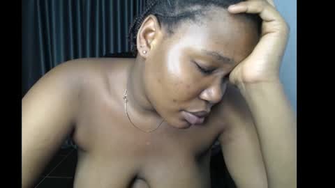 Snapshot of slimy_cunt chatting on December 2, 2024, 1:25 am Jemila online show from December 2, 2024, 1:25 am