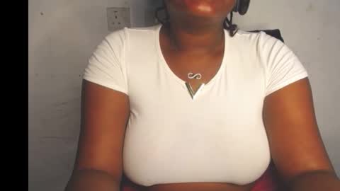 Snapshot of slimy_cunt chatting on November 12, 2025, 10:20 pm Jemila online show from November 12, 2025, 10:20 pm