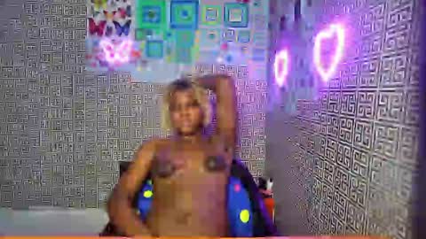 Snapshot of slimzyxdoll chatting on July 13, 2026, 9:28 pm slimzyxdoll online show from July 13, 2026, 9:28 pm