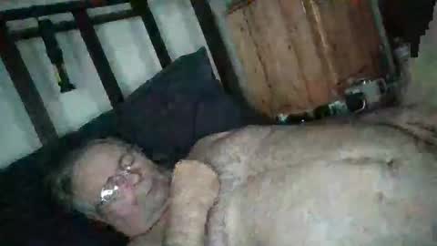 slippery_duck online show from March 7, 2026, 4:26 pm