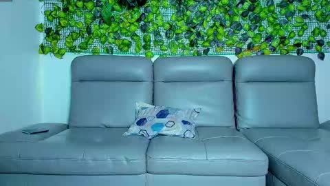 Snapshot of sloppy_sexhard chatting on February 20, 2025, 7:41 pm Shellsy  Jack AND THE GREAT Luis MODERATING  online show from February 20, 2025, 7:41 pm