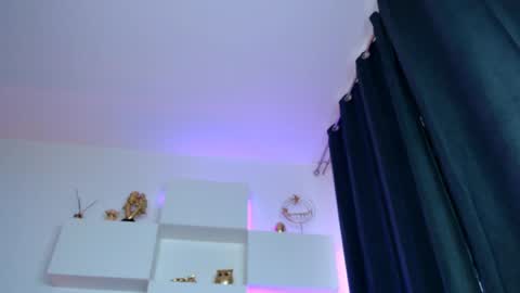 Ariana online show from April 17, 2026, 6:27 am