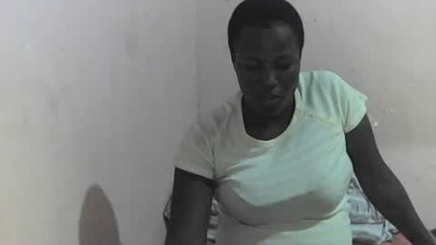 Snapshot of slutmeoutbb chatting on February 16, 2025, 2:54 pm slutmeoutbb online show from February 16, 2025, 2:54 pm