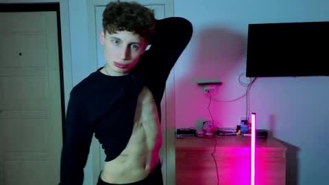 Snapshot of sluttsavage chatting on March 24, 2026, 8:52 am sluttsavage online show from March 24, 2026, 8:52 am