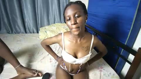 Snapshot of slutty_baddie chatting on September 26, 2025, 7:07 pm slutty_baddie online show from September 26, 2025, 7:07 pm