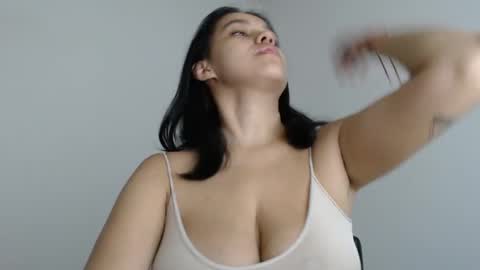 Sofia online show from September 16, 2025, 4:13 am