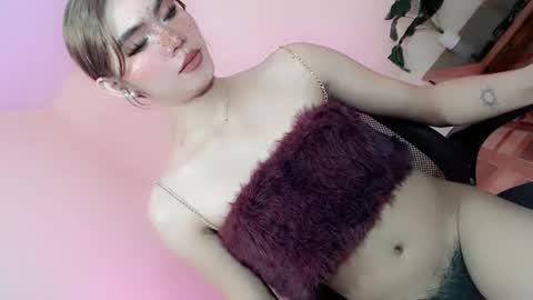 slutty_rose69 online show from May 16, 2026, 11:46 pm