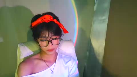 sluttypatotie online show from November 29, 2025, 2:42 pm