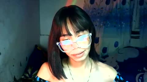 sluttypatotie online show from June 3, 2026, 6:35 pm