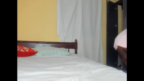 Snapshot of sluttysam_ chatting on September 29, 2025, 12:16 am Sexyslutt online show from September 29, 2025, 12:16 am