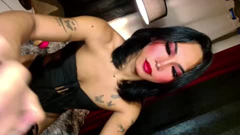 slutxcums_martel69 online show from October 25, 2025, 7:52 pm