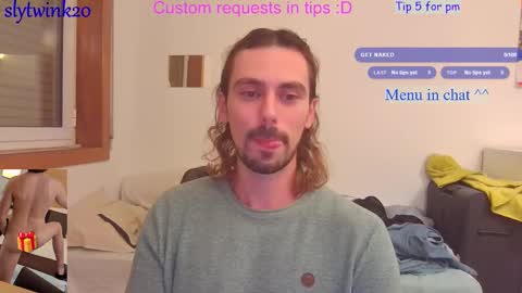 slytwink20 online show from September 23, 2025, 8:45 pm