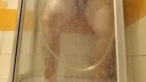 Snapshot of small_1986 chatting on April 23, 2026, 12:45 am transmisin gratuita bajo demanda free broadcast on demand online show from April 23, 2026, 12:45 am
