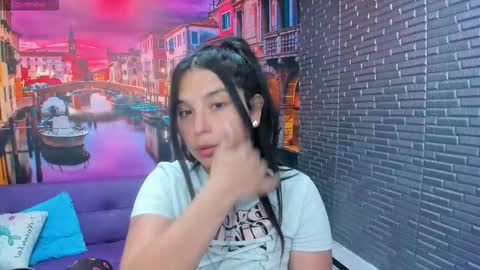 Snapshot of small__naughty chatting on January 11, 2026, 1:16 pm Mariana Torres online show from January 11, 2026, 1:16 pm
