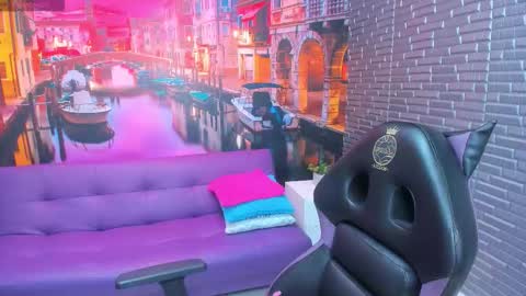 Snapshot of small__naughty chatting on February 10, 2026, 1:37 pm Mariana Torres online show from February 10, 2026, 1:37 pm