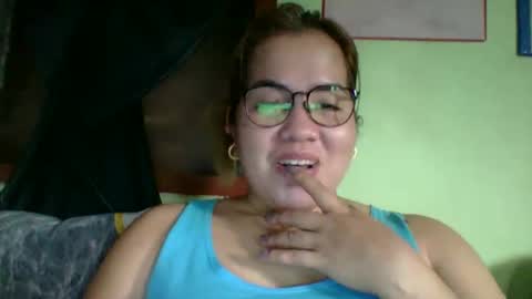 Lovewella online show from March 11, 2026, 7:03 am