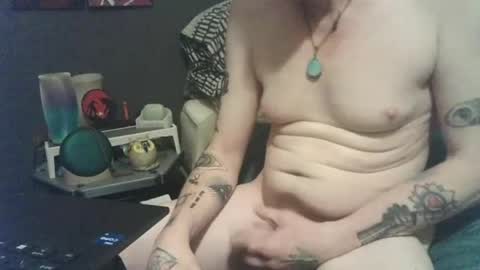 Snapshot of smalldick1975704669 chatting on June 21, 2026, 11:40 pm smalldick1975704669 online show from June 21, 2026, 11:40 pm