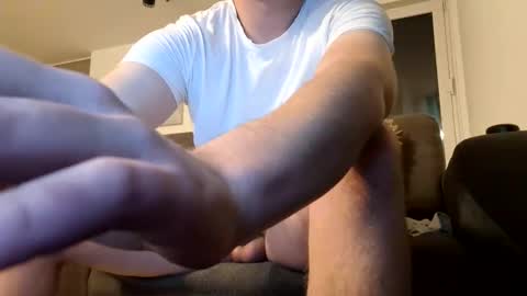 Snapshot of smalldickbigdreams23 chatting on November 29, 2025, 6:33 pm smalldickbigdreams23 online show from November 29, 2025, 6:33 pm