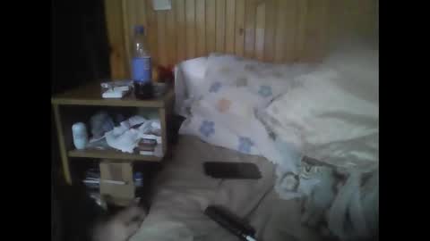 Snapshot of smalldream666 chatting on November 17, 2025, 7:14 am PIST PIST online show from November 17, 2025, 7:14 am