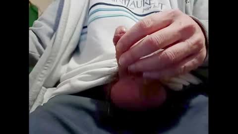 Small Hairy Uncut online show from January 17, 2025, 8:44 pm