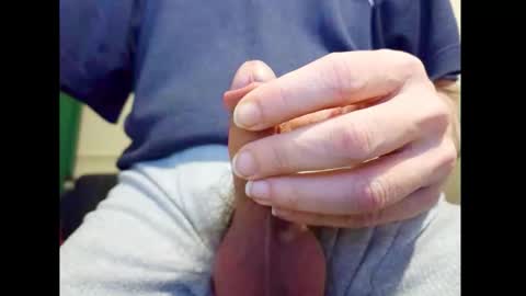 Small Hairy Uncut online show from December 20, 2025, 7:26 am